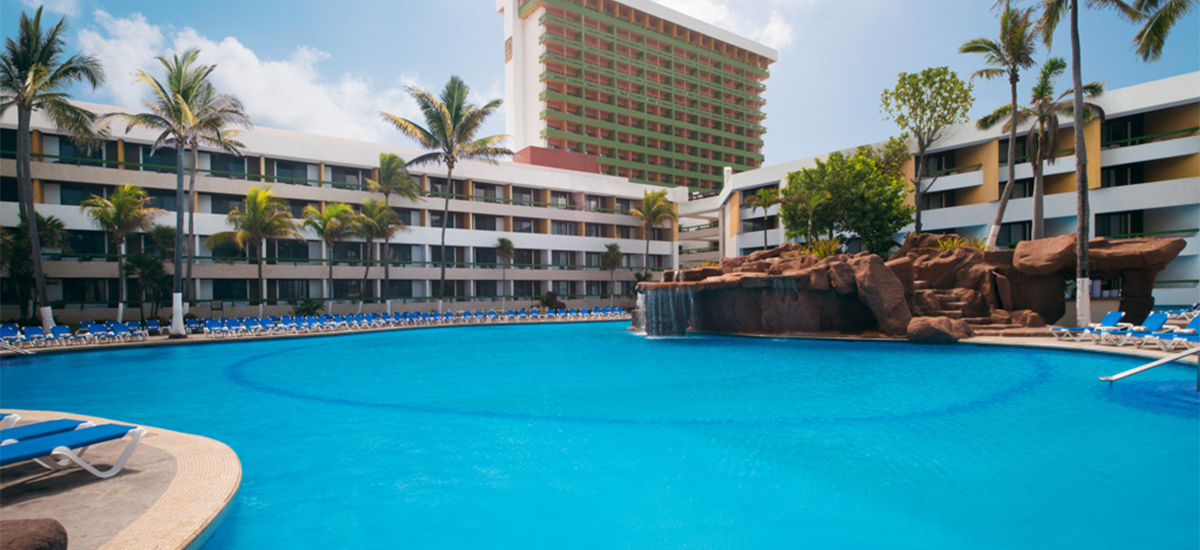 Hotel El Cid Granada Mazatlan, Mazatlán - Mexico | Cheaper Vacations®