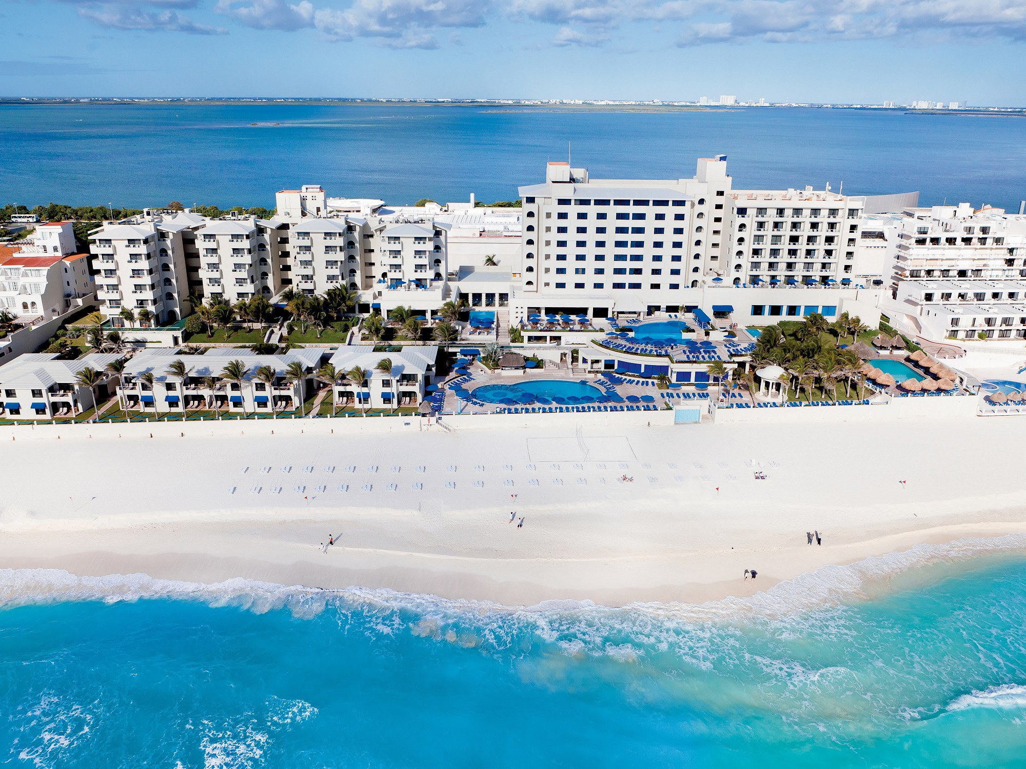 Occidental Tucancún