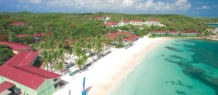 Grand Pineapple Beach Resort