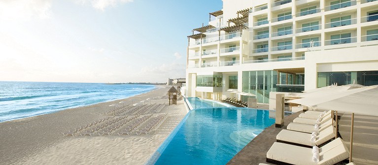 Sun Palace
