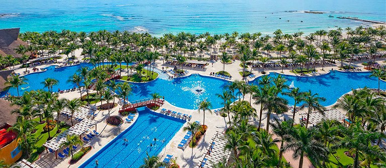 Barcelo Maya Tropical