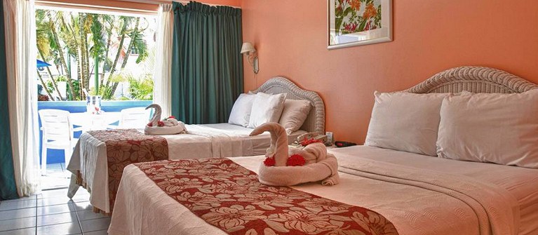 Bay Gardens Inn