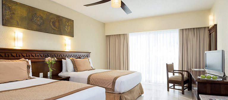Bluebay Grand Esmeralda
