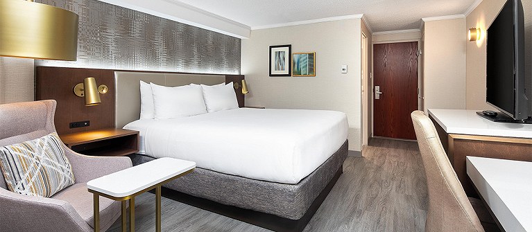 Crowne Plaza Toronto Airport