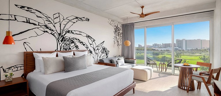 Hyatt Vivid Grand Island
