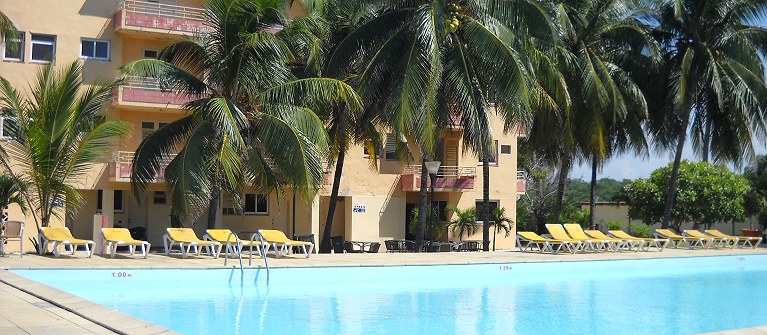 Las Terrazas Apartments
