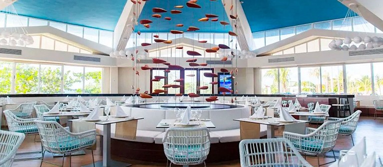 Gran Muthu Almirante Beach Resort