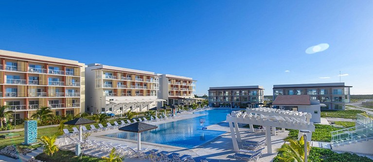 Grand Aston Cayo Paredon Beach Resort