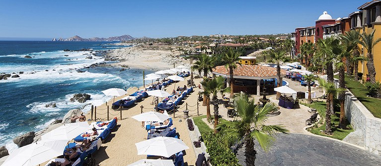 Hacienda Encantada Resort