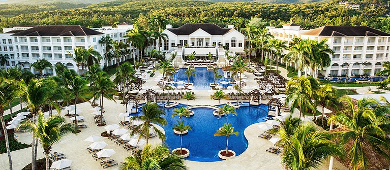 Hyatt Ziva Rose Hall
