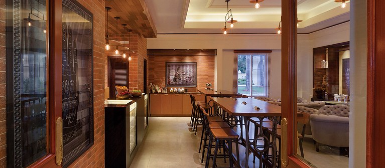 Hyatt Ziva Rose Hall