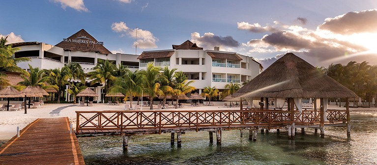 Isla Mujeres Palace