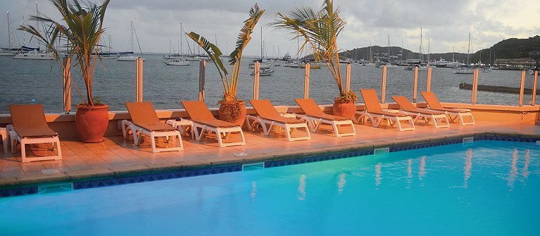Le Beach Hotel