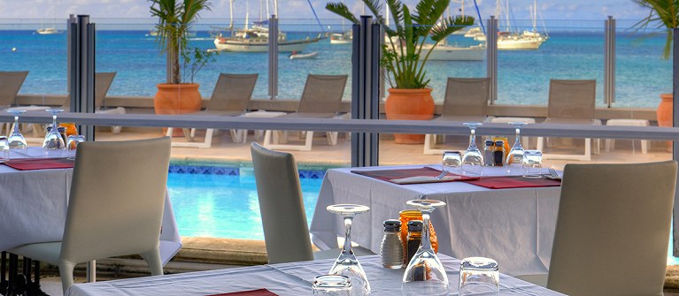 Le Beach Hotel