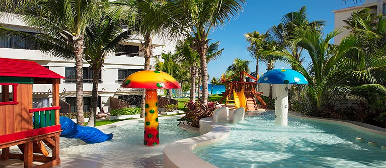Now Emerald Cancun