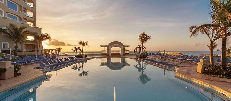 Sunscape Cancun Resort And Spa