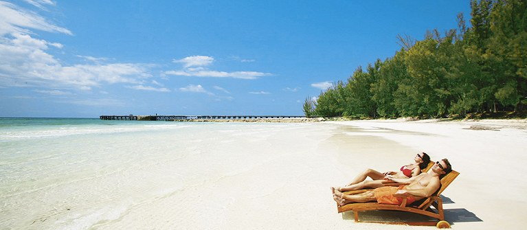 Pelican Bay Hotel
