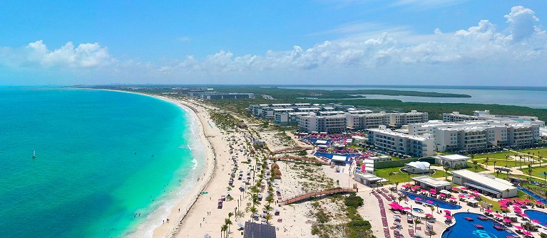 Planet Hollywood Cancun By Royalton