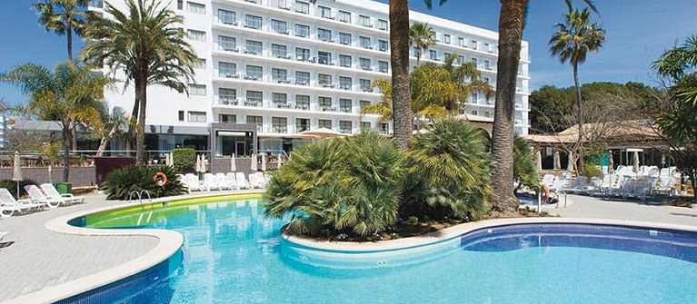 Hotel Riu Bravo 