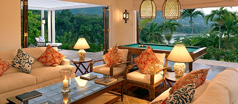 Round Hill Hotel And Villas