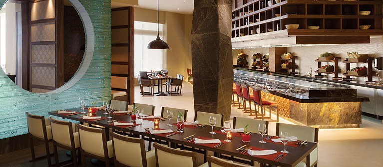 Turquoize Adult Tower At Hyatt Ziva Cancun